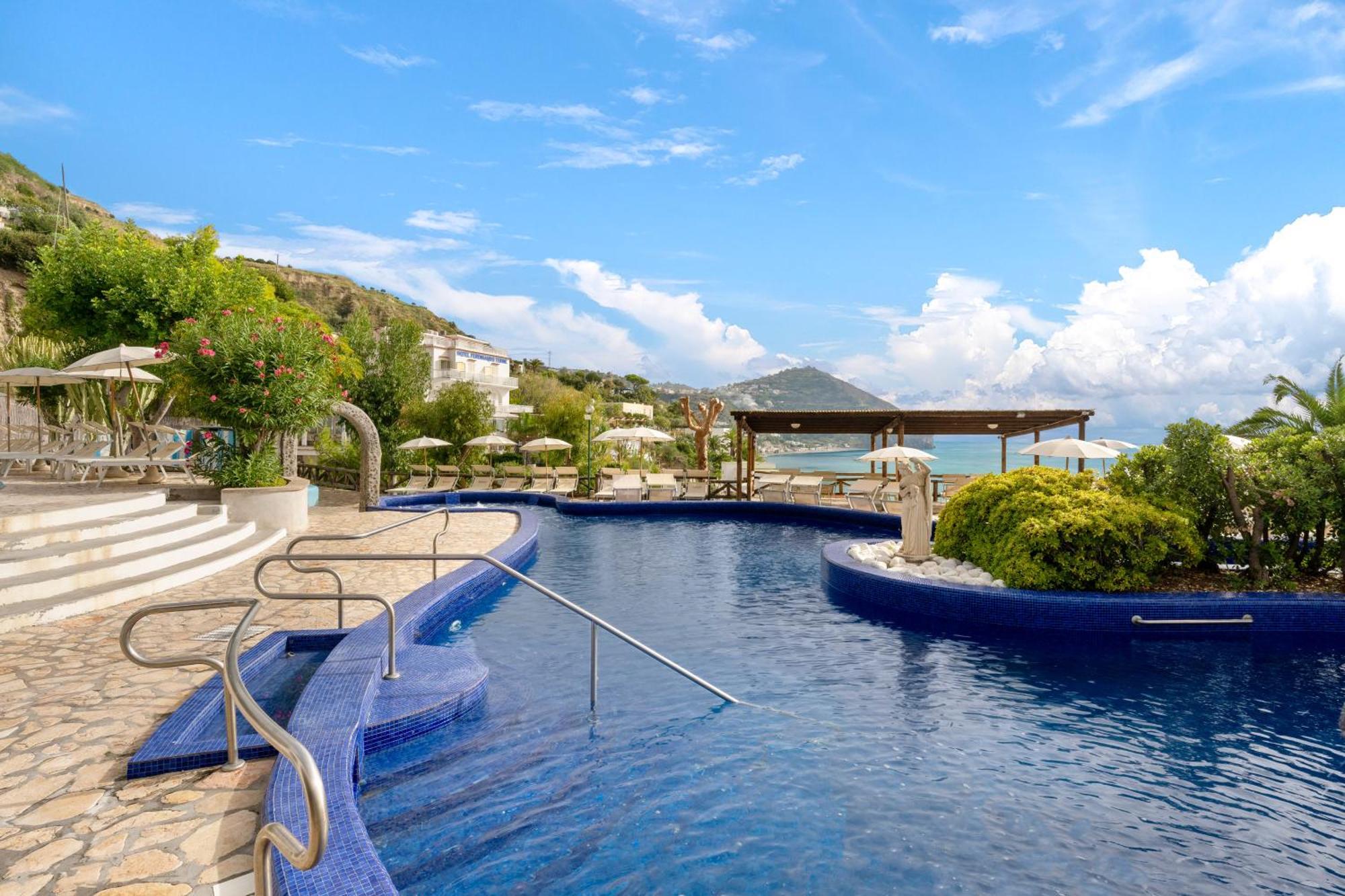 Miramare Sea Resort & Spa Sant'Angelo  Exterior photo
